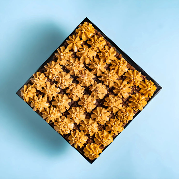 Square Banana Peanut Butter Cake Bites 9 Inch (1.2kg)
