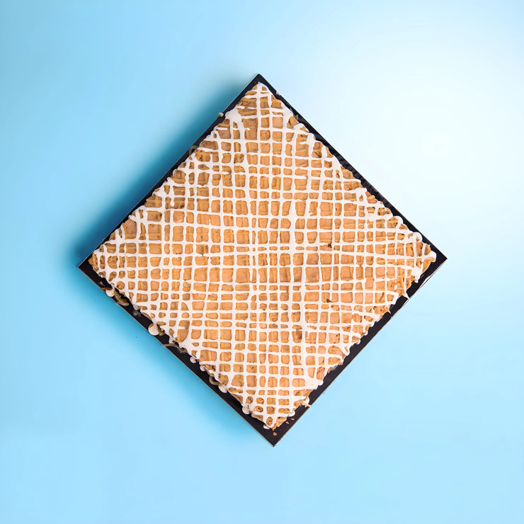 Butterscotch Blondies 9 Inch (1.2kg)