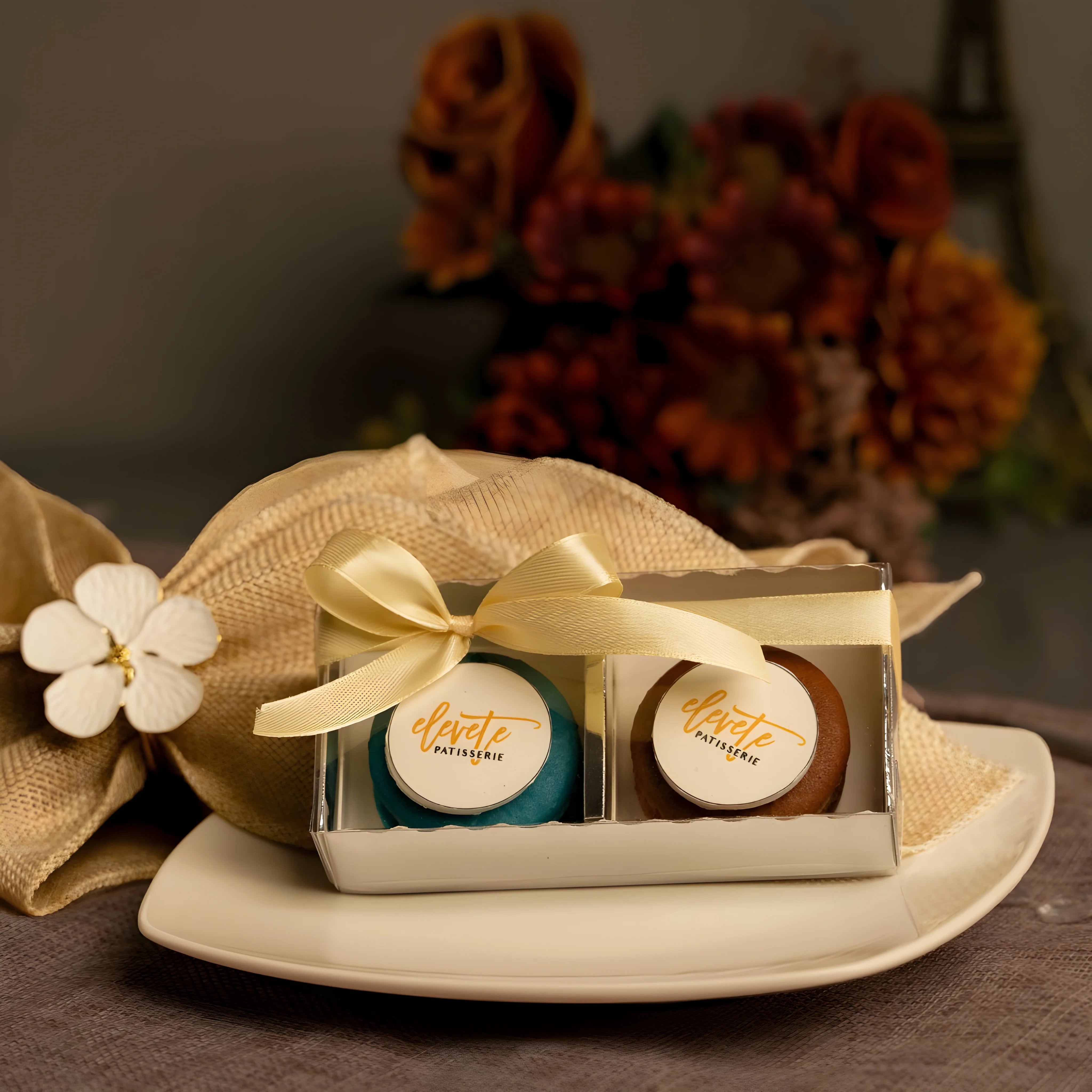 Custom Edible Image Box of 2 Macarons (20 units)