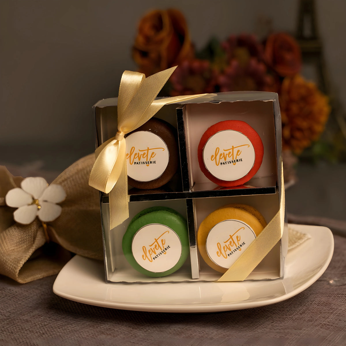 Custom Edible Image Box of 4 Macarons (10 units)