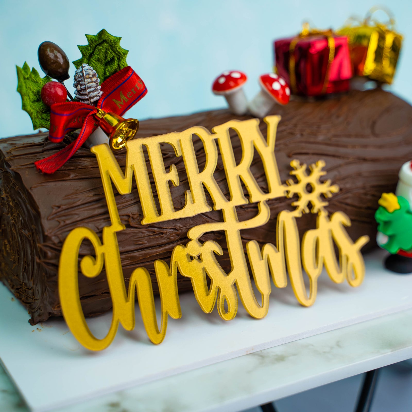 Yule Log Cake (Salted Caramel Chocolate Roulade)