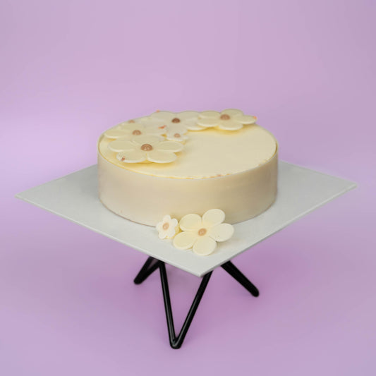 Fleur de Vanille Entremet 7 Inch