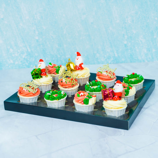 Holly Jolly (Designer Cupcakes)