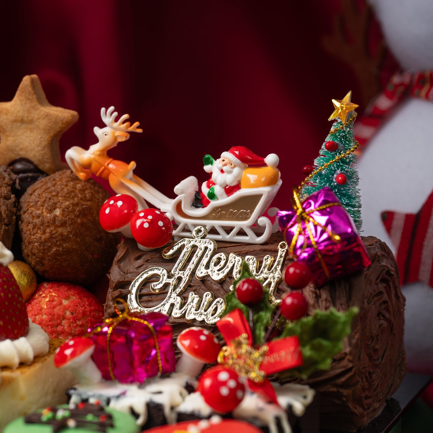Christmas Dessert Platter – Assorted Festive Treats Box
