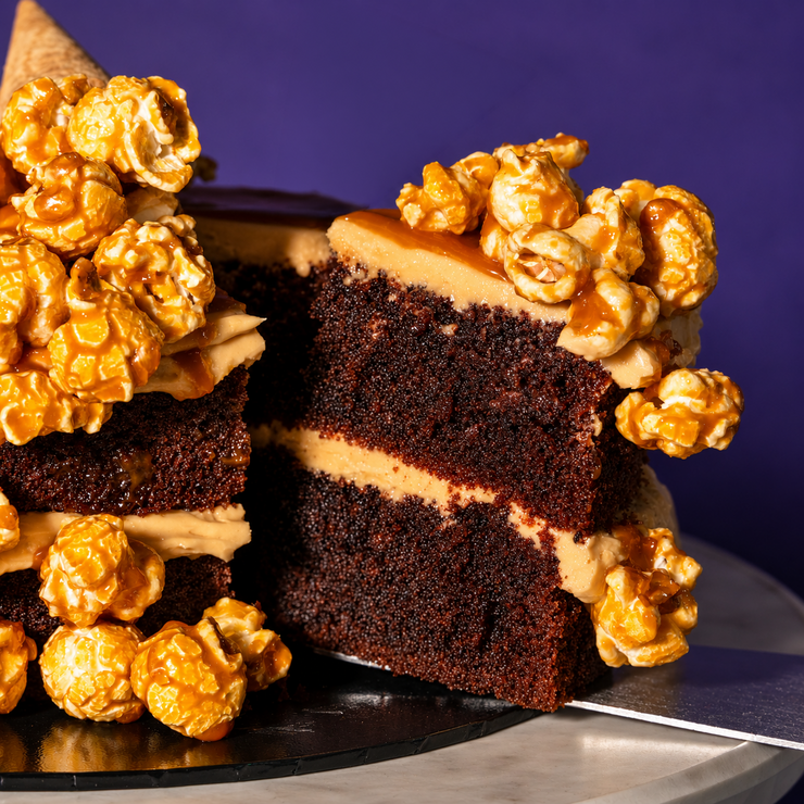 Salted Caramel Chocolate Popcorn Mini Cake 5 Inch (0.6kg)