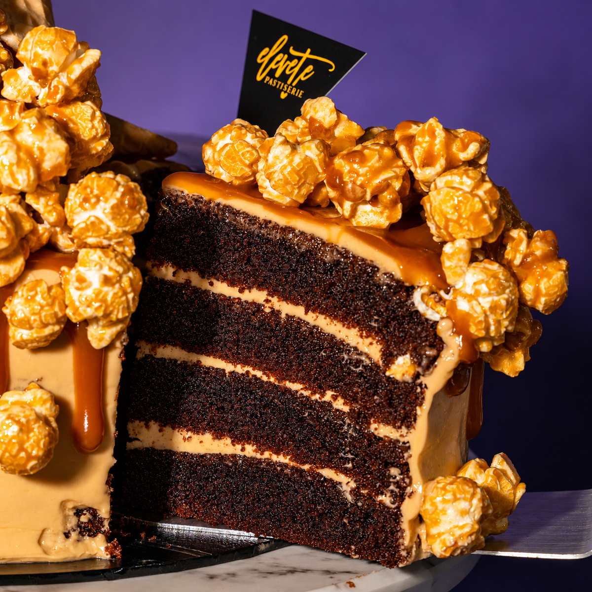 Salted Caramel Chocolate Popcorn Cake 7 Inch (1kg)