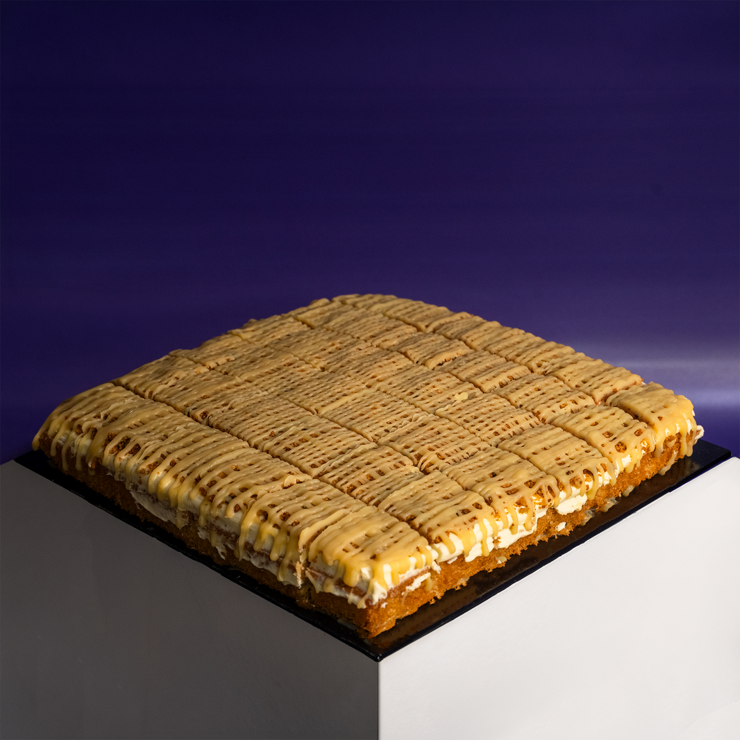 Square Butterscotch Cookies Bites 9 Inch (1.2kg)
