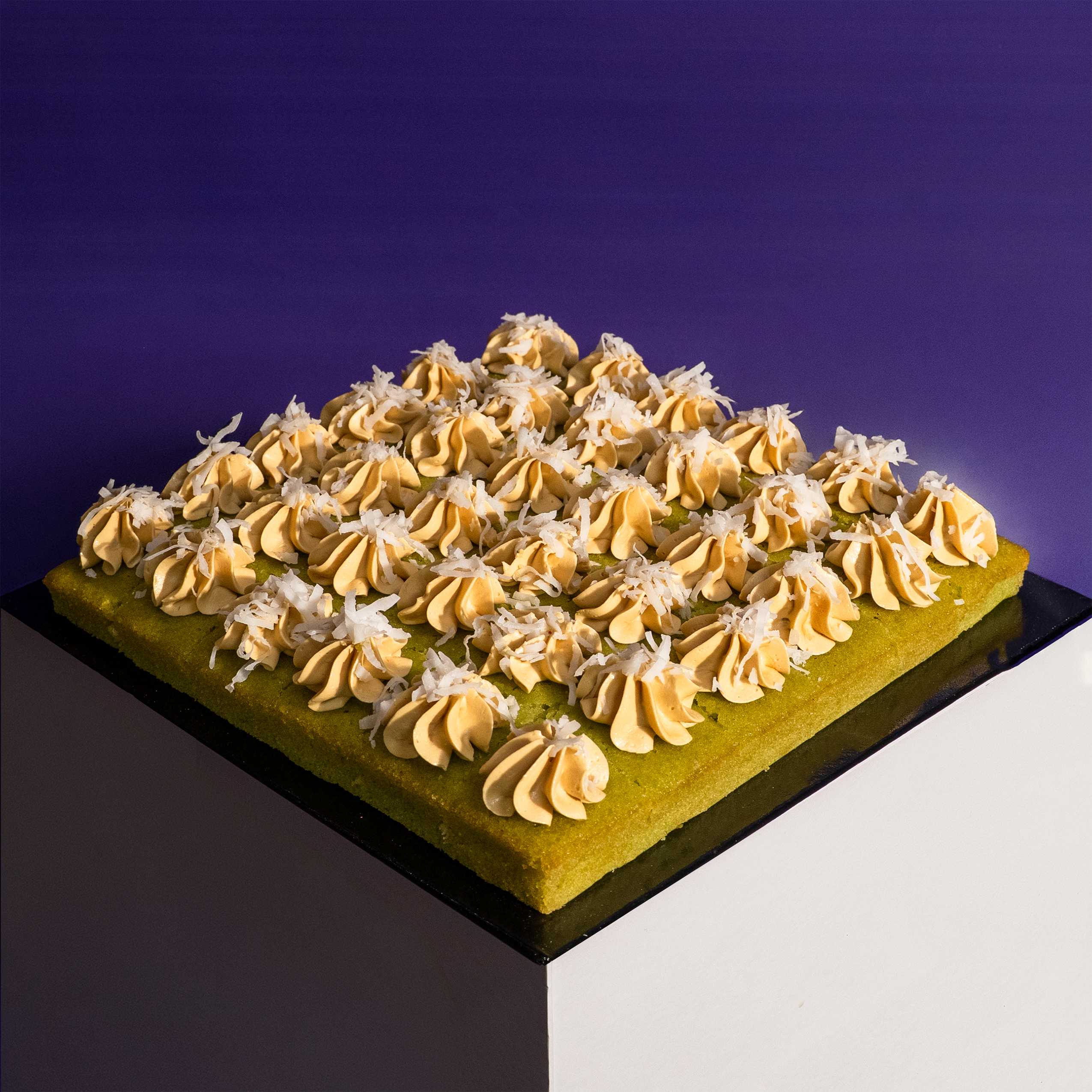 Square Pandan Gula Melaka Cake Bites 9 Inch (1.2kg)