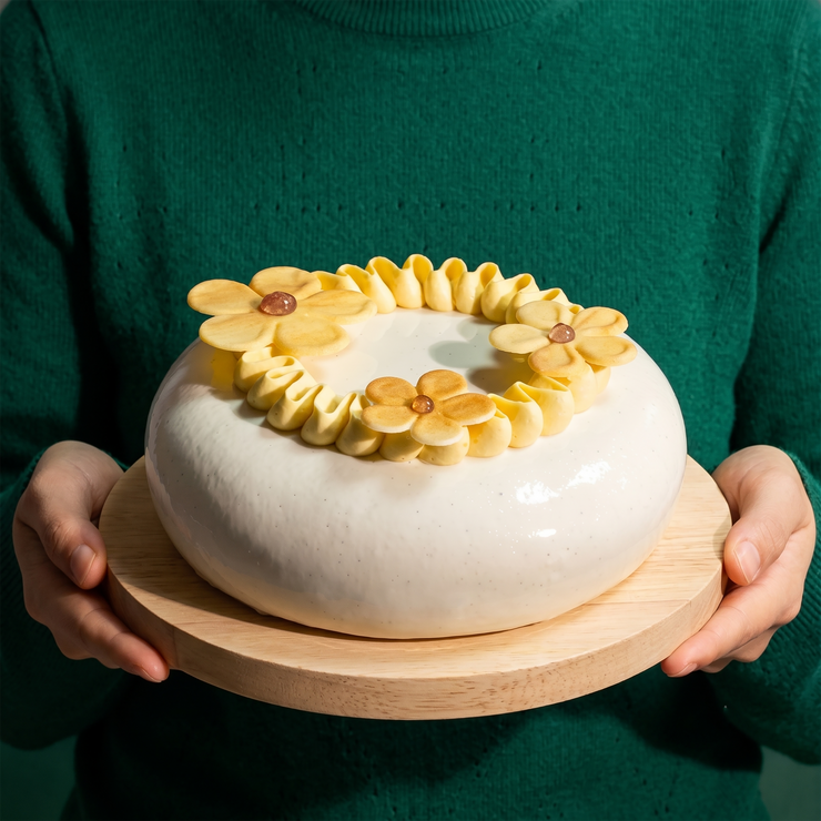 Vanilla Mirror Glaze Entremet