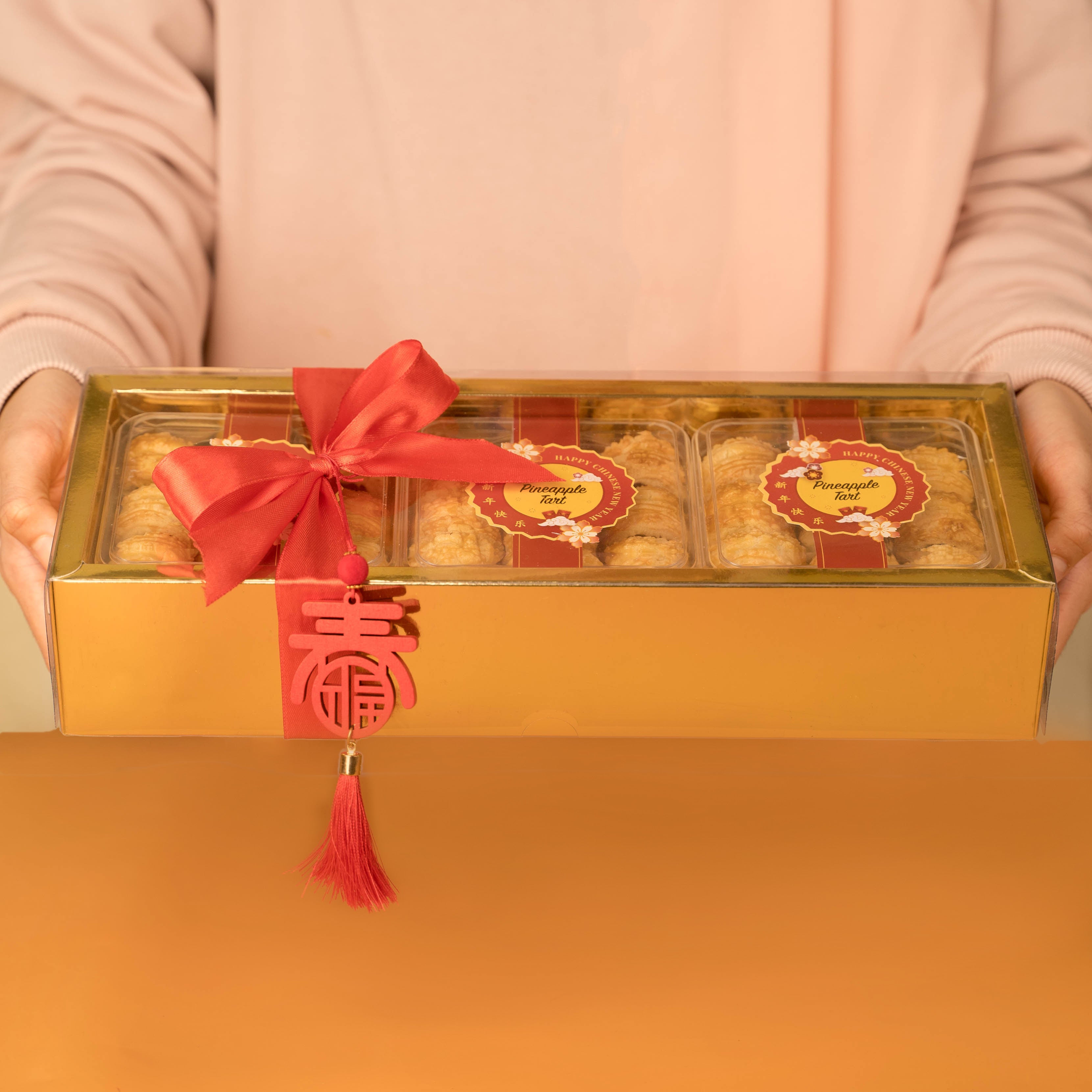 Golden Treasure Pineapple Tarts Elevete Patisserie golden-treasure-pineapple-tarts-elevete-patisserie