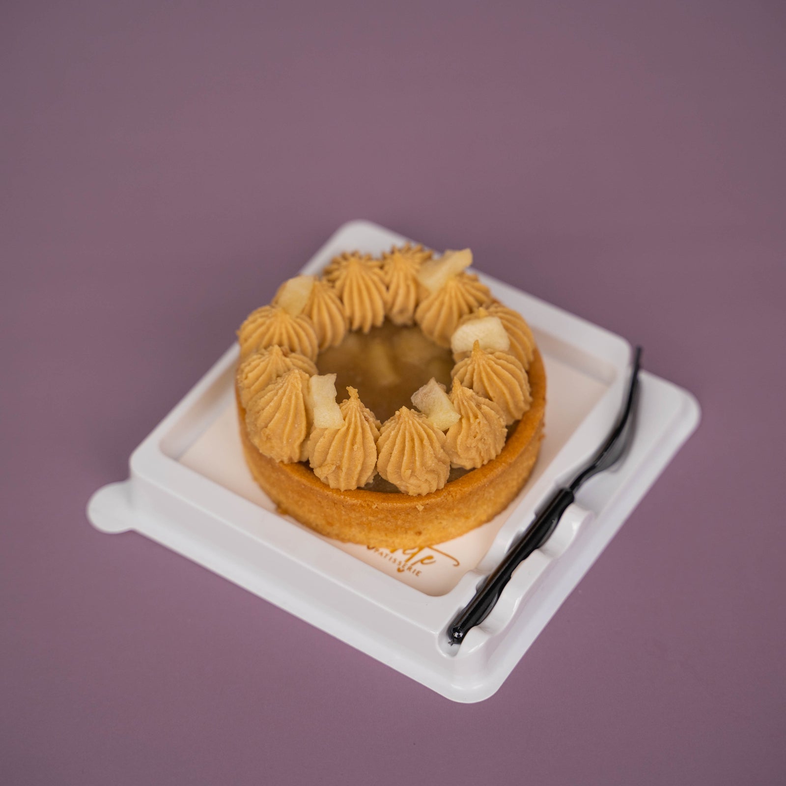 Lady Lumière Tart Ensemble