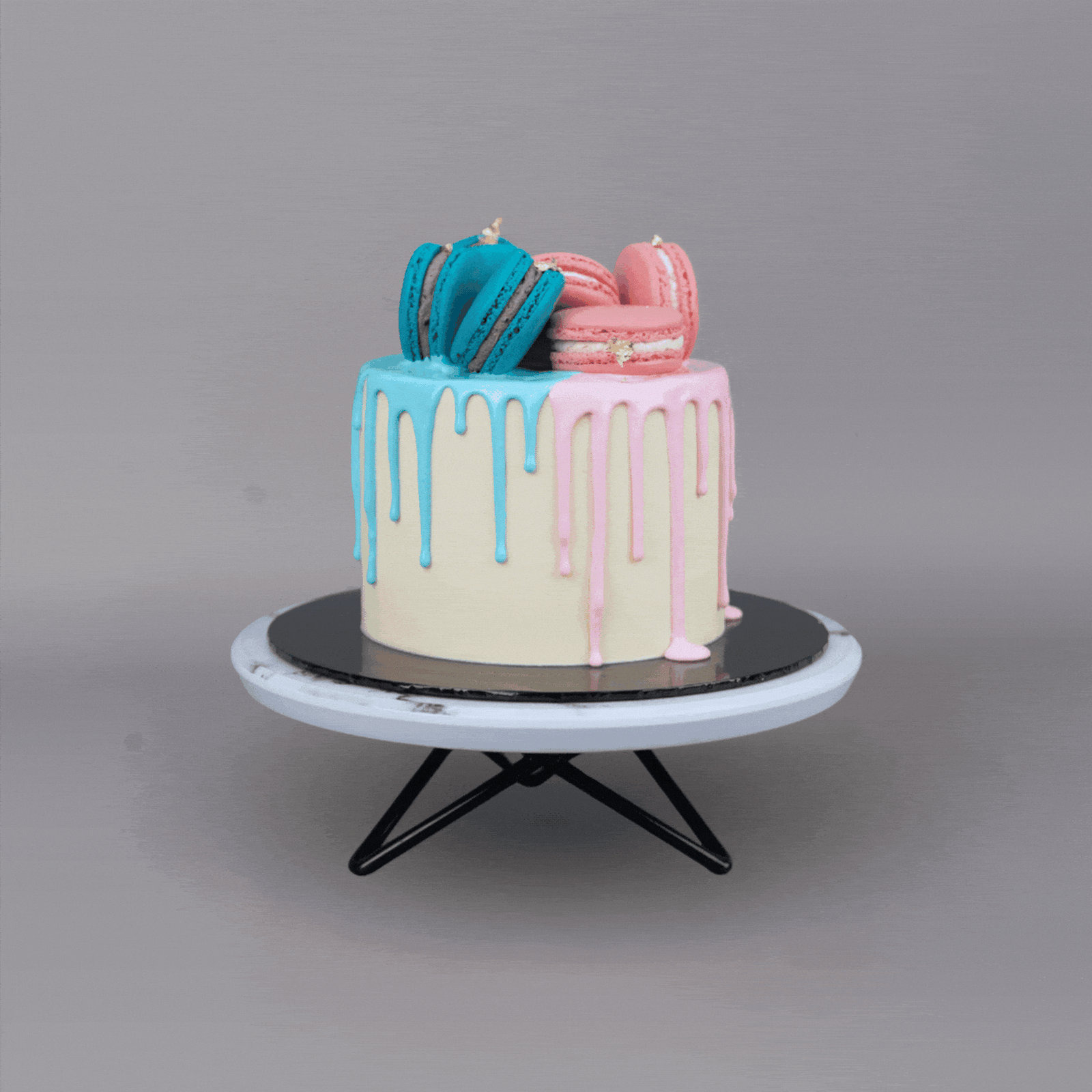 Gender Reveal - Designer Cake