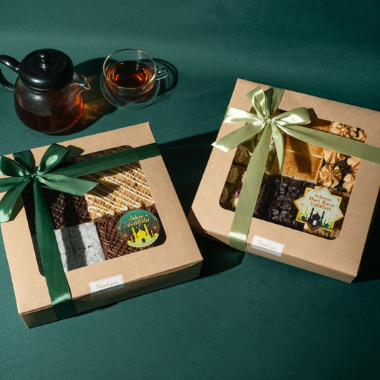 Raya Party Bites Duo - 2 Cakes Bundle (72pcs)