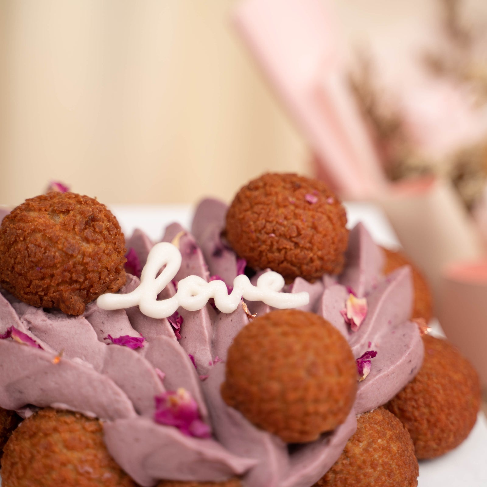 Fleur De L'Amour (Red Berries St Honore)