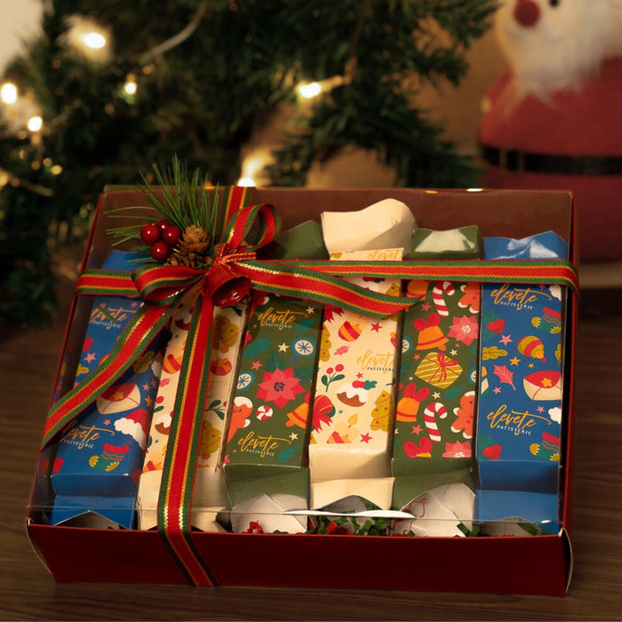 Brownie Christmas Crackers