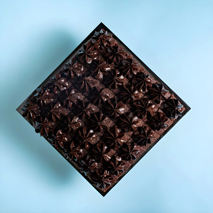 Square Ultimate Chocolate Cake Bites 9 Inch (1.2kg)