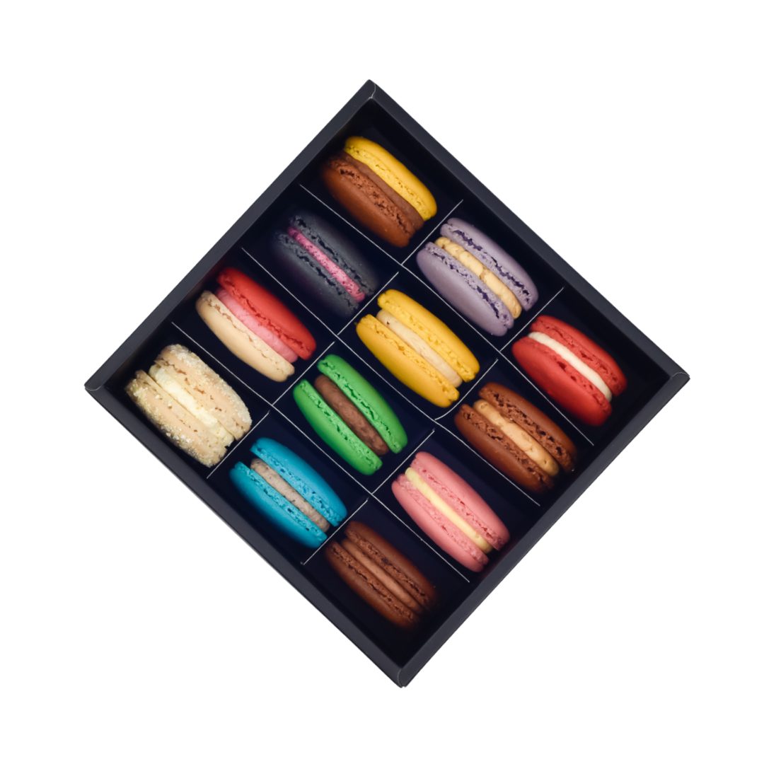 Box of 12 Assorted Macarons (Johor)