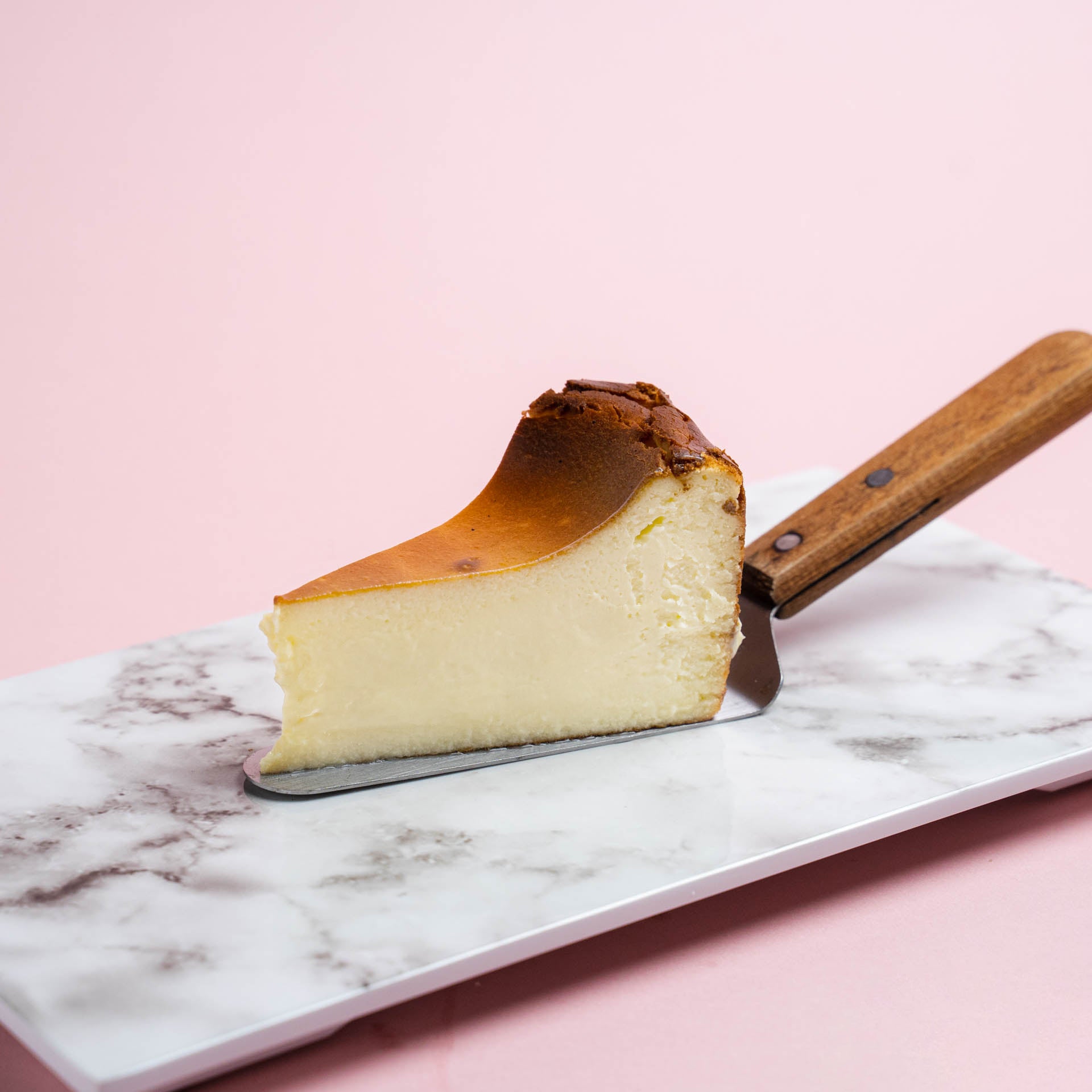 Serving Size of 1 Slice of Burnt Cheesecake Original Flavour by Elevete Patisserie