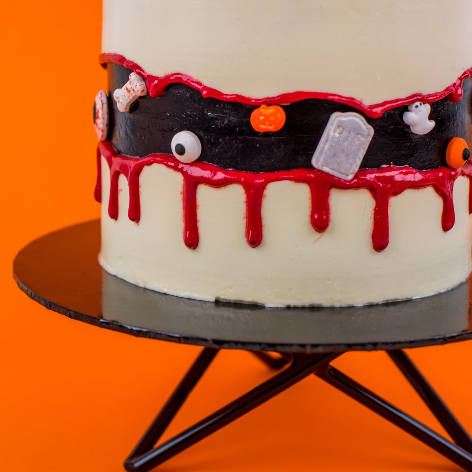 Halloween Spooky Cake 5 Inch (1kg)