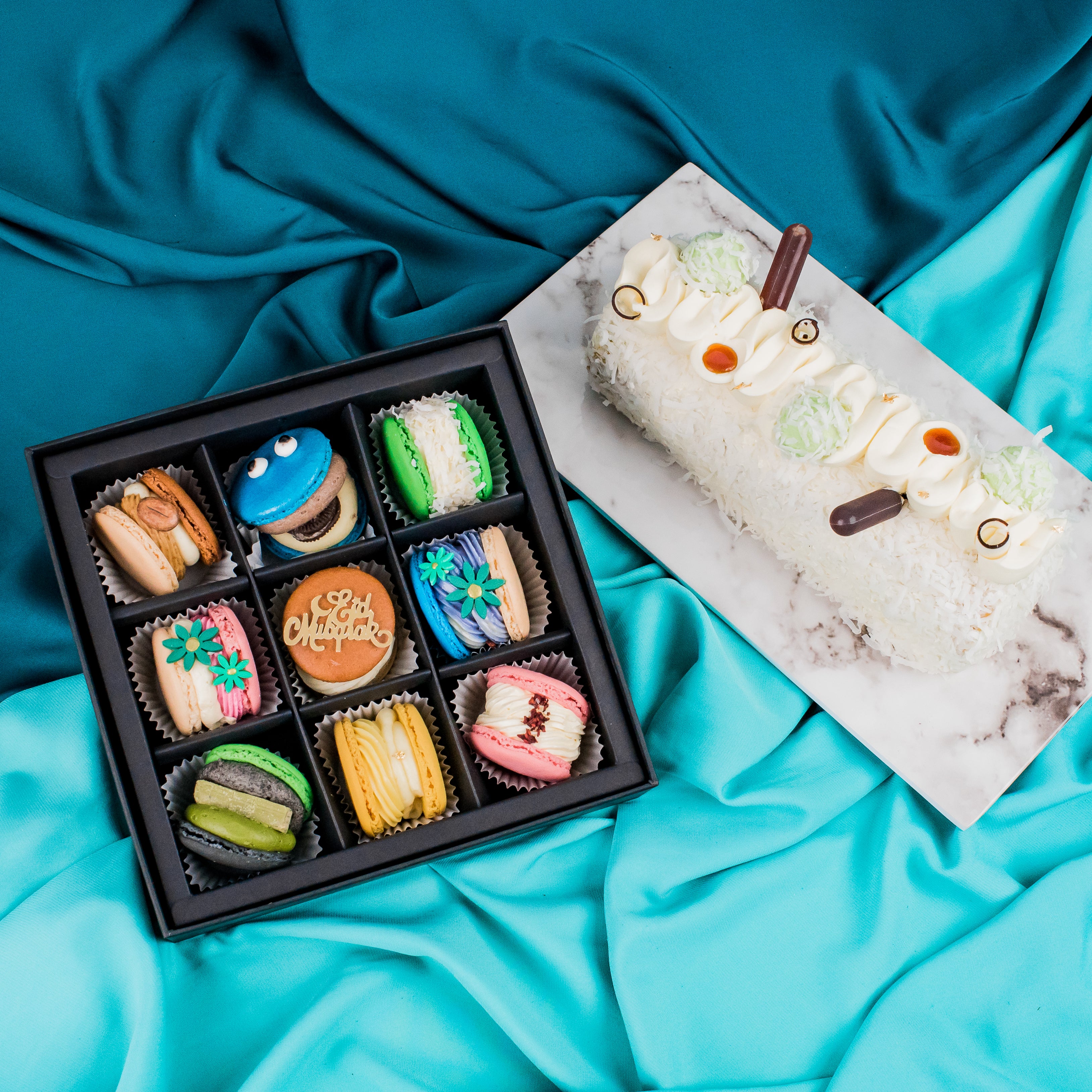 Roulade Rasa Sayang & Aidilfitri Fatcarons Bundle