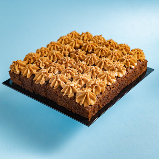 Square Banana Peanut Butter Cake Bite 9 Inch (1.2kg)