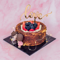 Baby Burnt Cheesecake & Berries